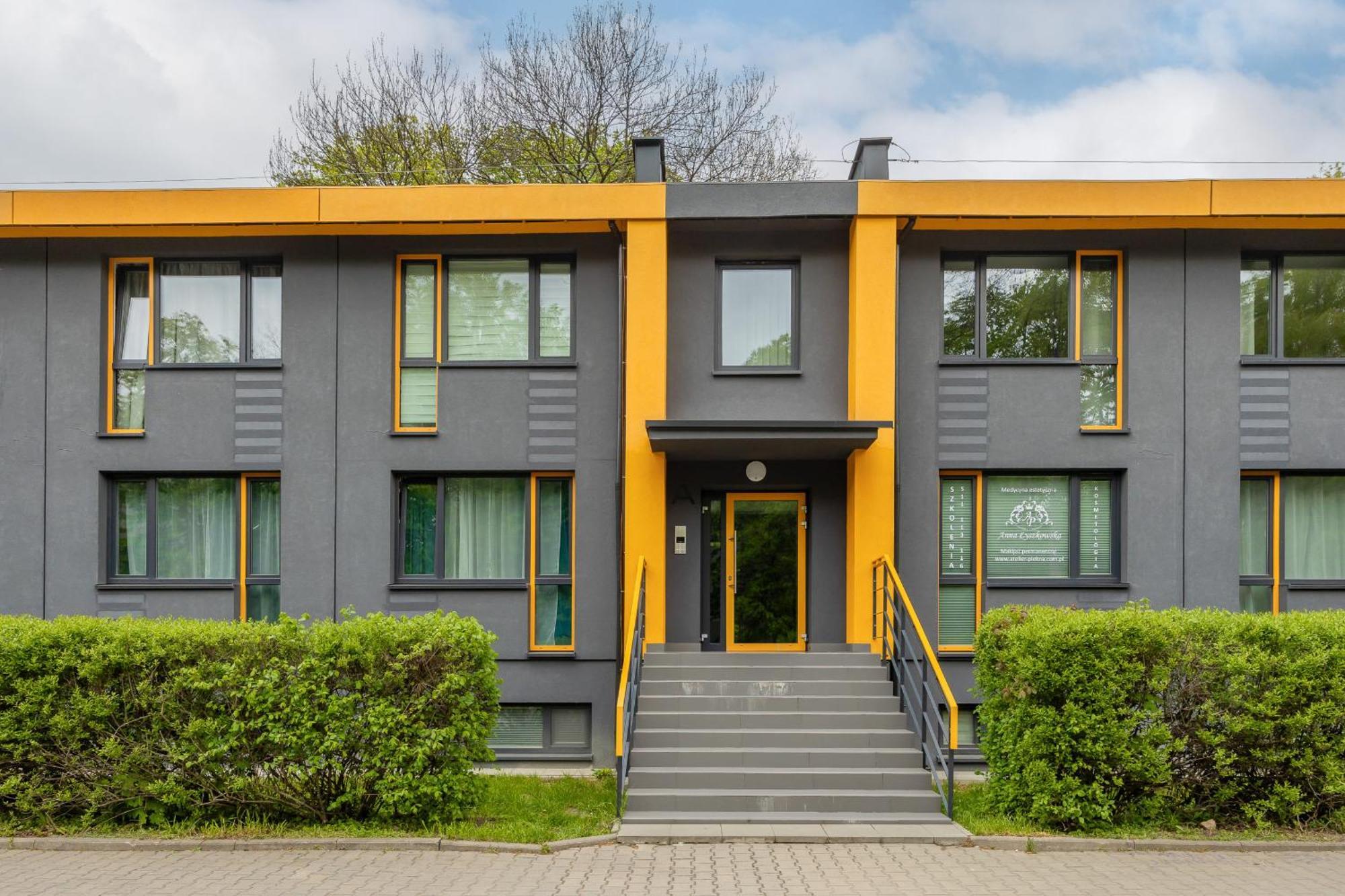 Beautiful Near Mokotow Field By Renters Apartment Warschau